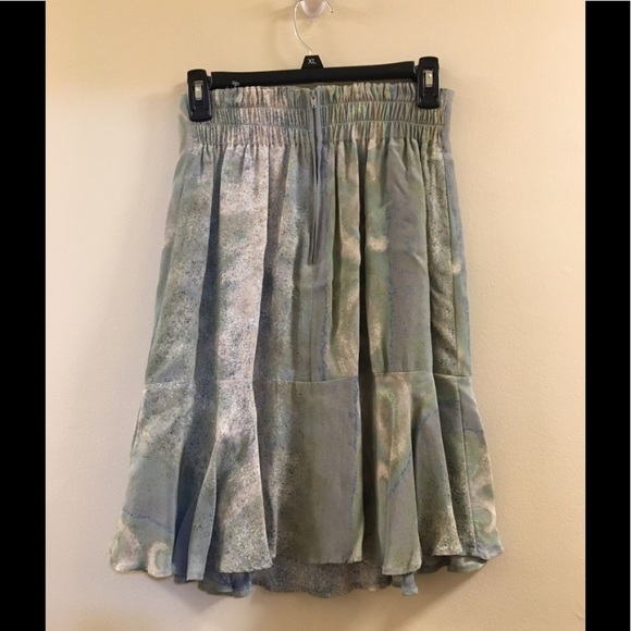 Platinum Dorothy Schoelen Skirt - Picture 2 of 8